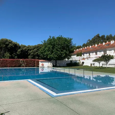 Urbanizacion Con Piscina Arnelas Апартаменты Санхенхо
