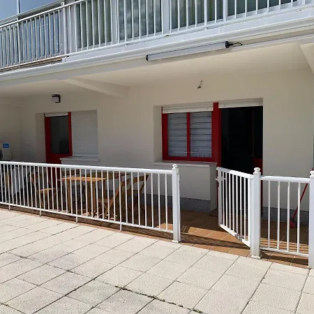 Apartamento Urbanizacion Con Piscina Arnelas *